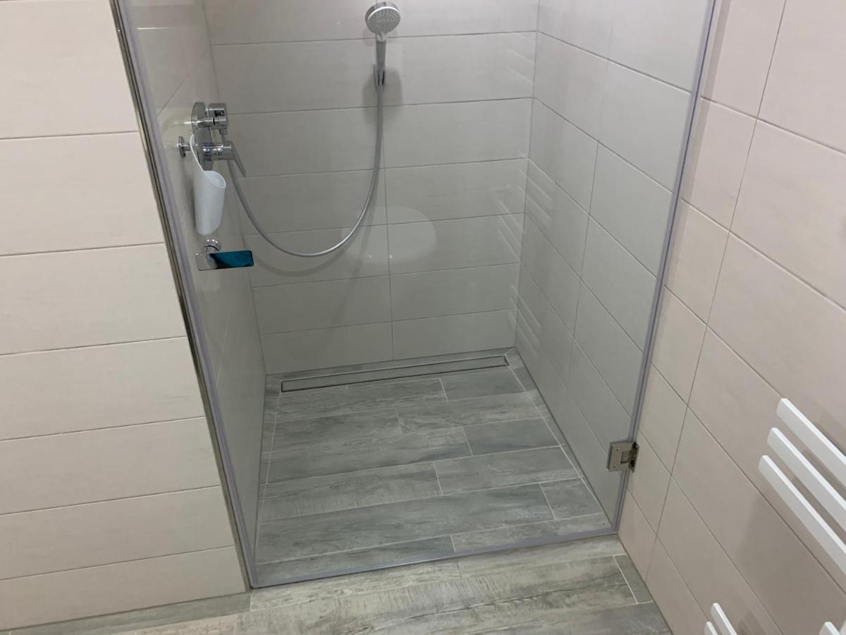 Am Mueritz Seeufer Appartement