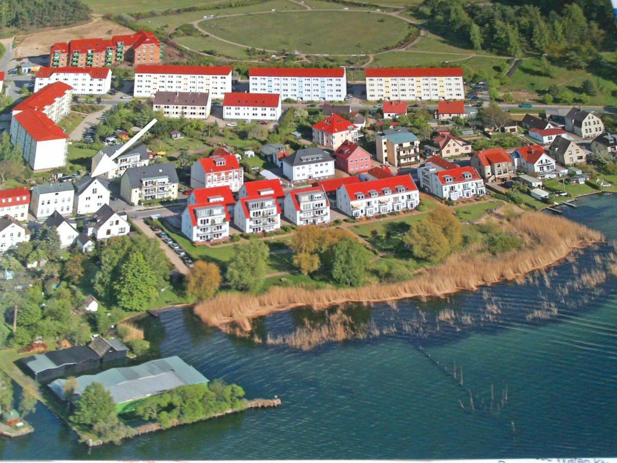 Appartement Am Mueritz Seeufer